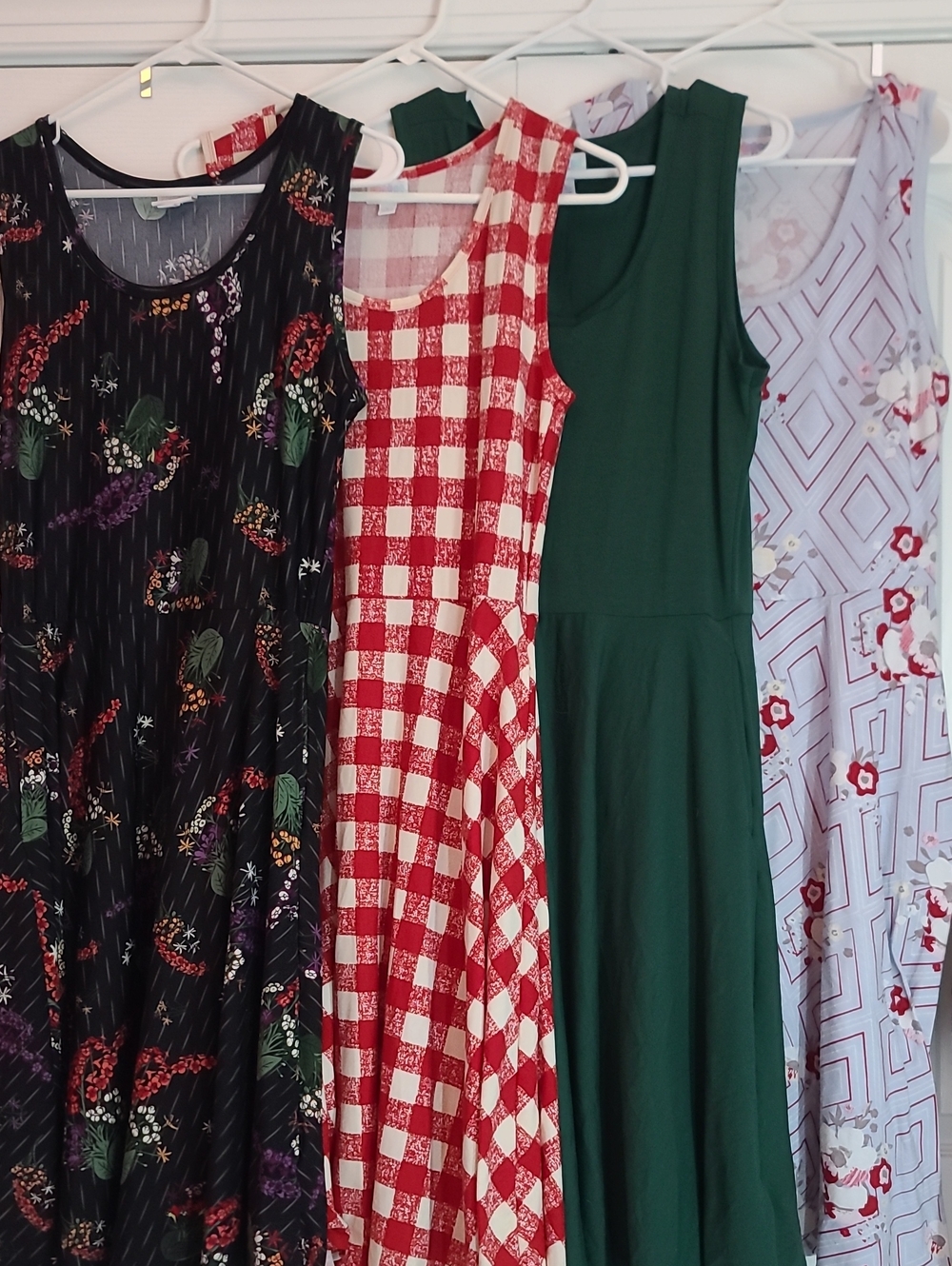 LuLaRoe Bundle Nikki Dresses Lrg